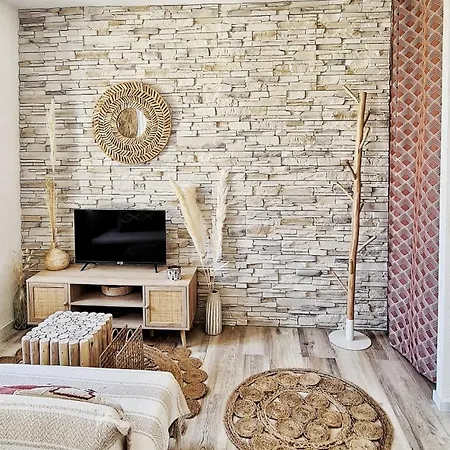 N2 Barbacane-pieds Cité-bohème Chic-clim Mobile *